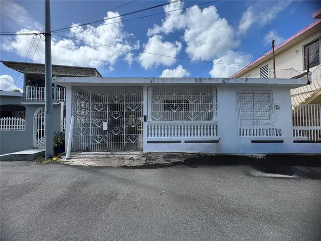 Cheap Guaynabo Real Estate