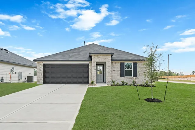 Popular Chapel Lakes Real Estate