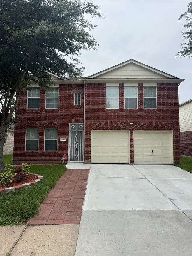 Popular Sugar Grove Real Estate