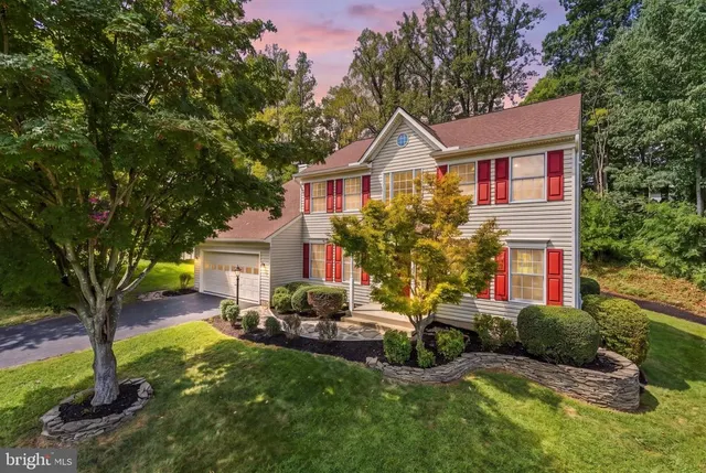 Popular Newport Estates Real Estate