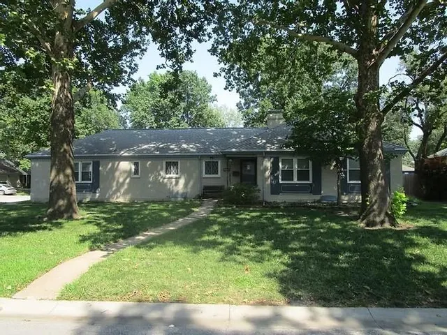 Cheap Olathe Real Estate