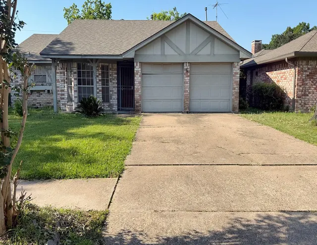 Cheap Forest West Sec 02 Real Estate