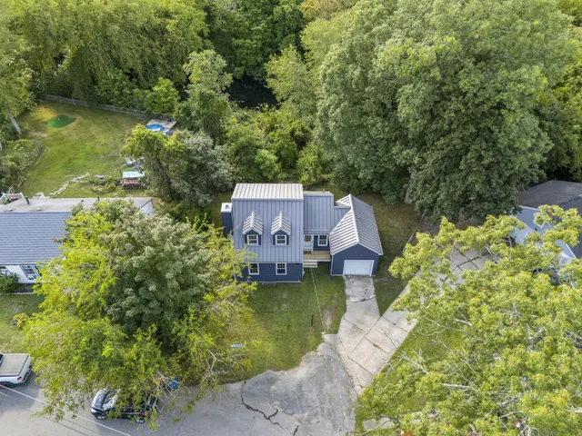 Popular Seekonk Real Estate