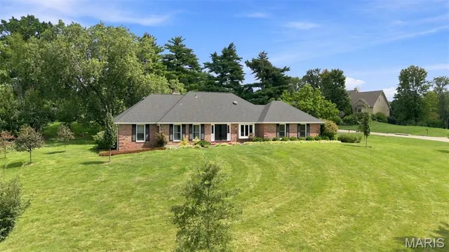 Popular Runnymede 1 Real Estate