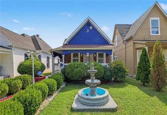 Popular Ferree Pl Real Estate
