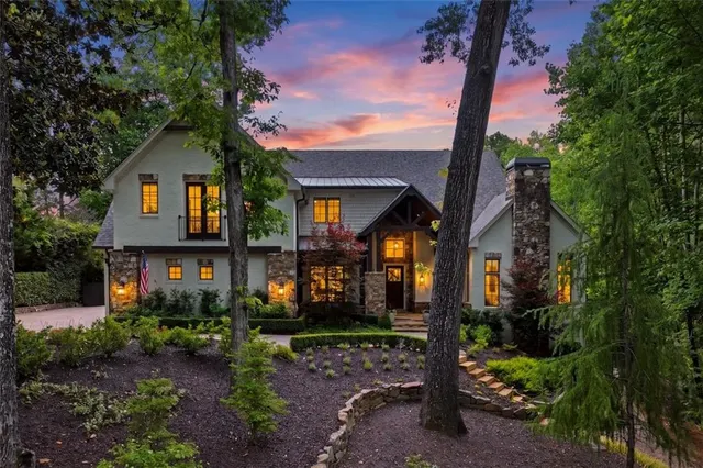 Popular Elton Estates Real Estate