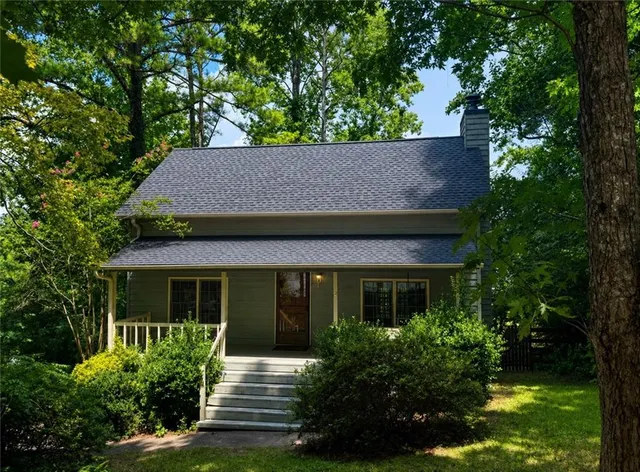 Popular Southern Oaks Real Estate