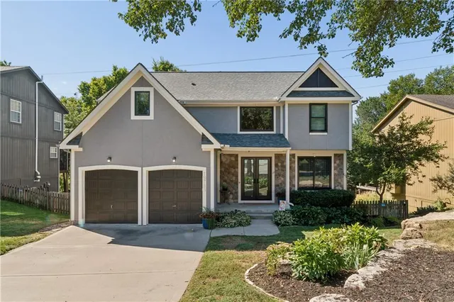 Popular Raven Crest Real Estate