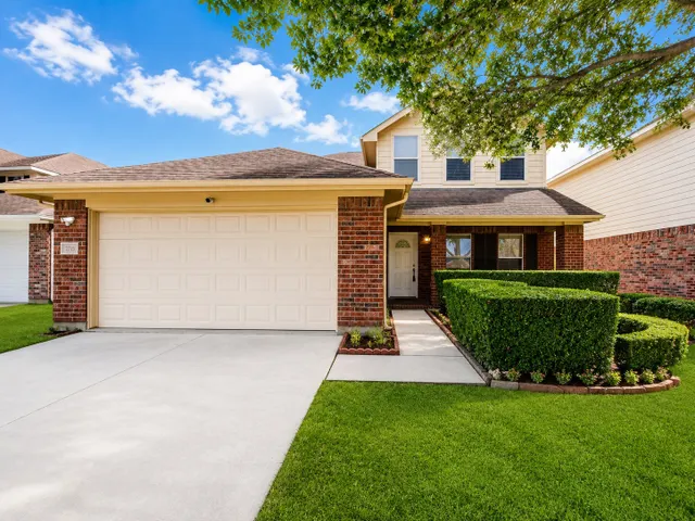 Popular Olympia Estates Real Estate