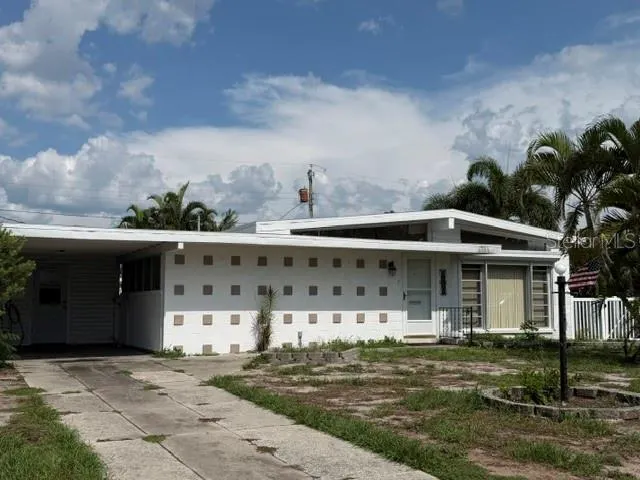 Cheap BAYSHORE GARDENS SEC 2 Real Estate