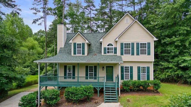 Popular PACES LAKES Real Estate