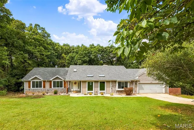 Popular Woodland Meadows Real Estate