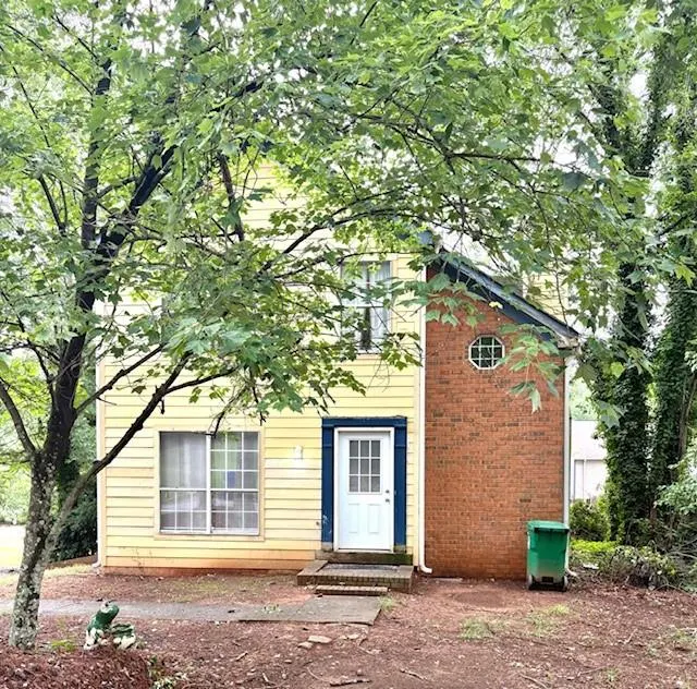 Popular Countryside Manor Real Estate