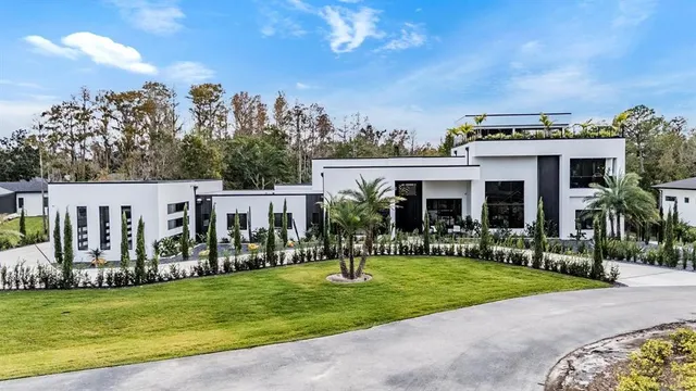 Popular GRANDE ESTATES Real Estate