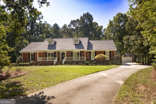 Expensive Oakwood Lakes Real Estate