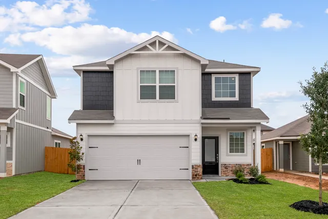 Popular Magnolia Woods Real Estate