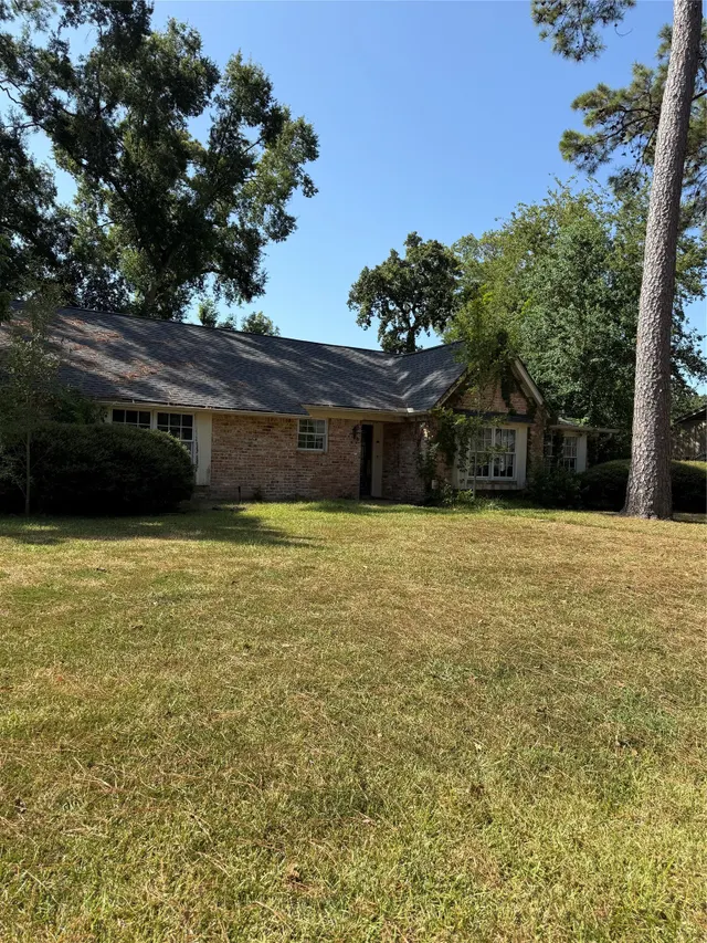 Cheap River Forest Real Estate