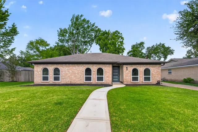 Expensive Covington Woods Sec 3 Real Estate
