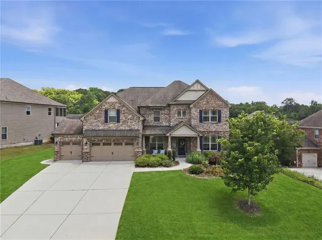 Popular Kensington Trace Real Estate