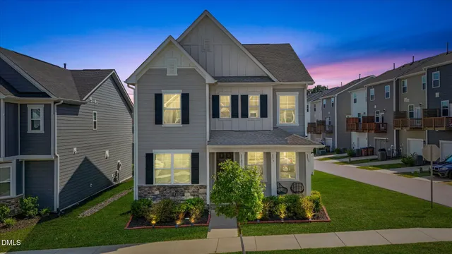 Popular Devon Square Real Estate