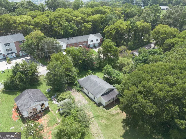Expensive CVILLE D MARKET-LT Real Estate