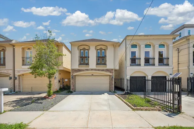 Popular Cottage Grove 03 Sec Real Estate