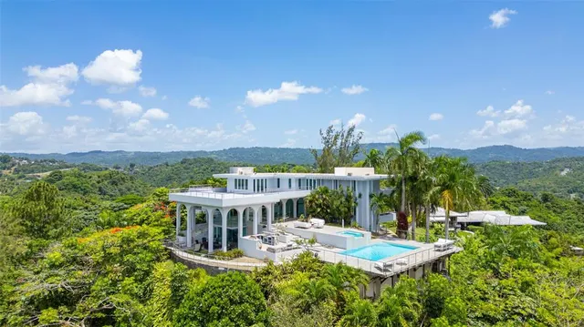 Popular GUAYNABO, PR 00965 Real Estate