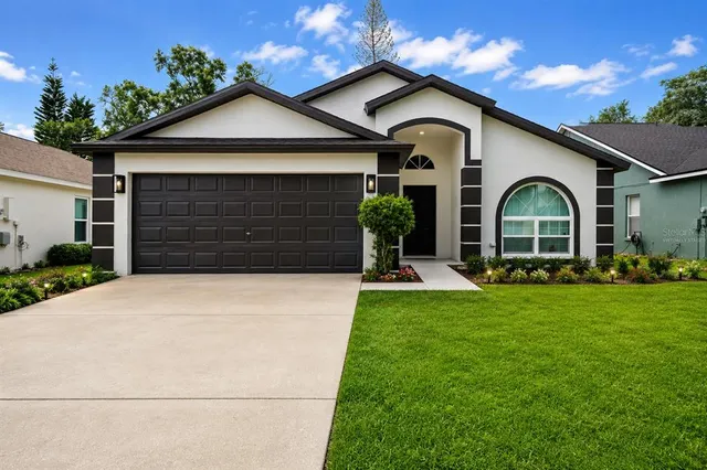 Popular INDIAN OAKS Real Estate