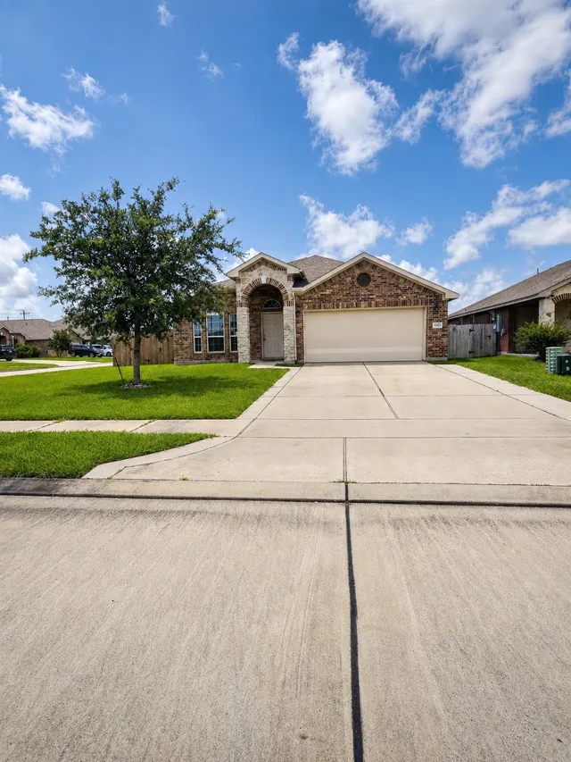 Popular Marlow Lk Real Estate