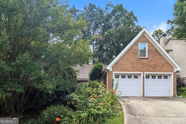 Cheap Arden Lake Real Estate