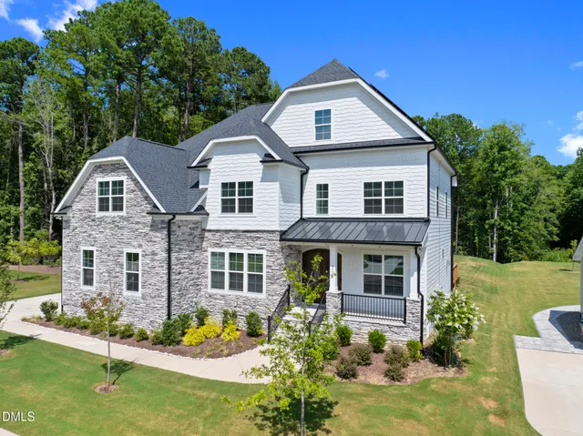 Popular Estates at Weddington Real Estate