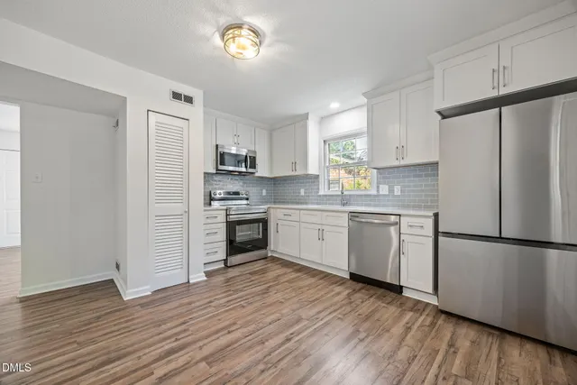 Popular Belvindale Real Estate