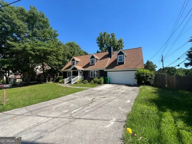 Popular The Woods of Redan Real Estate