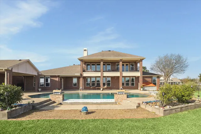 Expensive Katy Lake Estates Real Estate