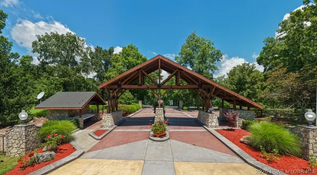 Popular The Estates of Kinderhook Real Estate