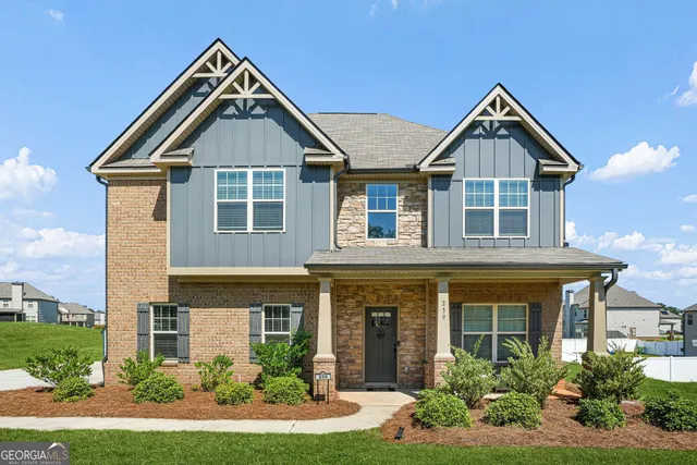 Expensive Nine Oaks Real Estate