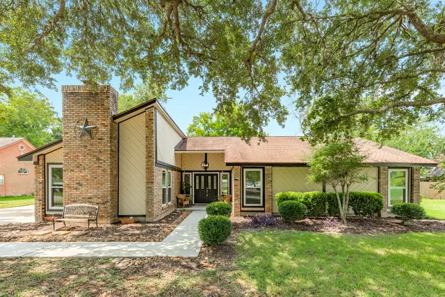 Expensive Tanglewood Lake Jackson Real Estate