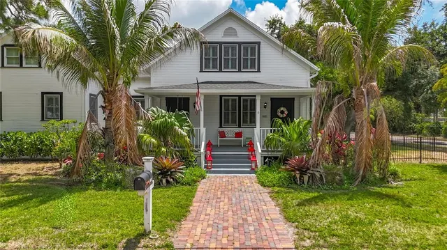 Popular THE NEIGHBORHOOD SUBDIVISION Real Estate