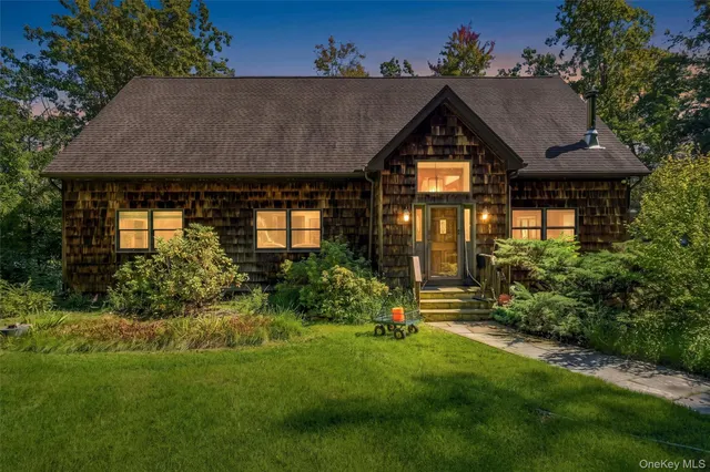 Popular Sagamore Lake Real Estate