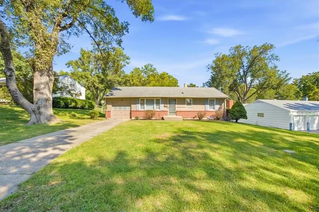 Popular Western Hills Real Estate