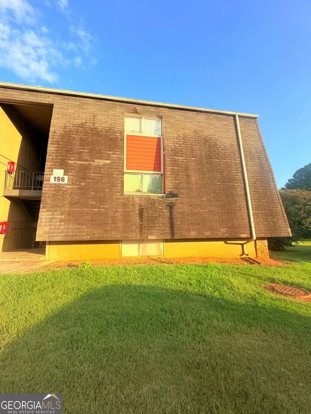 Popular Tivoli Real Estate