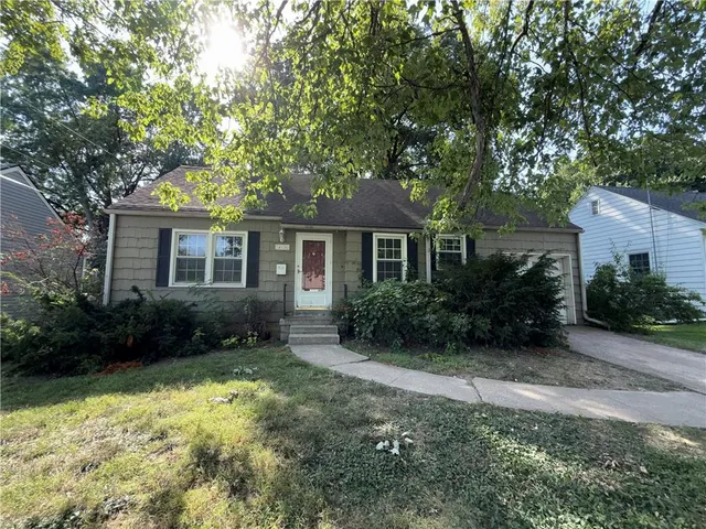 Popular Roe Highlands Real Estate