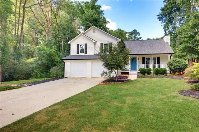 Popular Forest Glen Real Estate