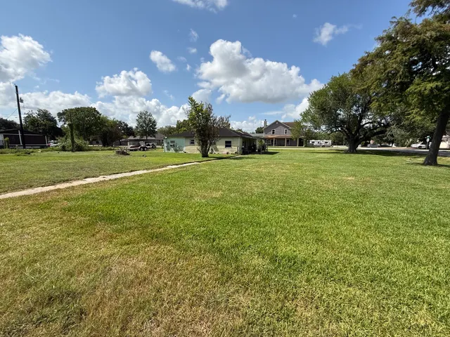 Popular Spenwick Place Sec 01 Real Estate