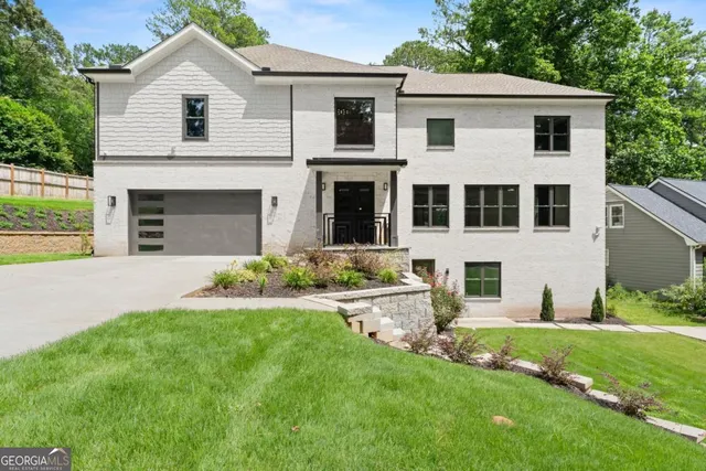 Expensive STURBRIDGE VALLAGE Real Estate