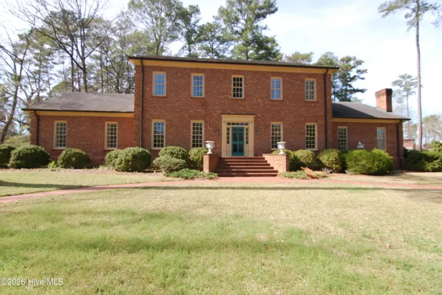 Expensive Smallwood Real Estate
