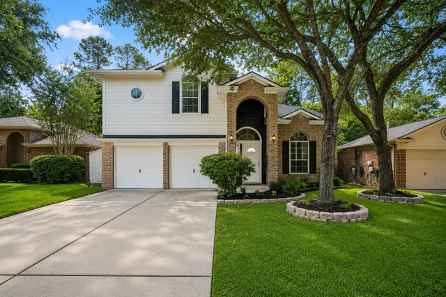 Popular Postwood Green Real Estate