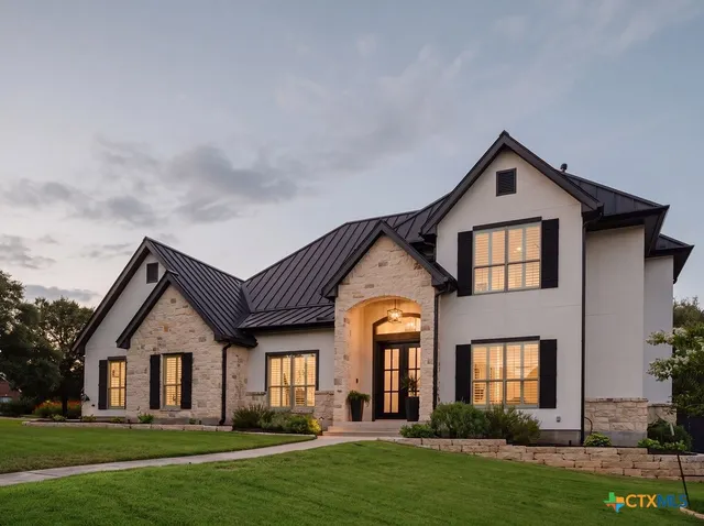 Expensive Oakwood Estates Real Estate