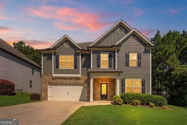 Expensive Silver Trace Commons Real Estate