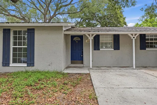 Popular WOODVALLEY UNIT 2 Real Estate